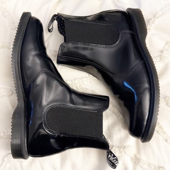 DR MARTENS | Flora Shine Shiny Chelsea Boots Pull-on Elastic Black | Size 10 - Picture 3 of 7